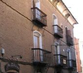 Ampliar información de Palacios-Casas del Virrey Lizana y de Bobadilla