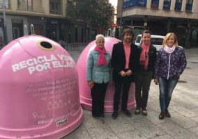 Ampliar información de Presentada la campaña 'Recicla vidrio por ellas'