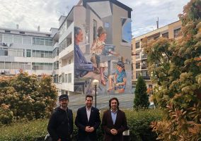 Ampliar información de Finalizado el mural en las calles Este y San Blas