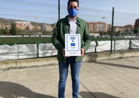 Ampliar información de La zona deportiva y el parque del Cidacos cuentan ya con conexión WIFI gratuita financiada con 15.000 euros de fondos europeos
