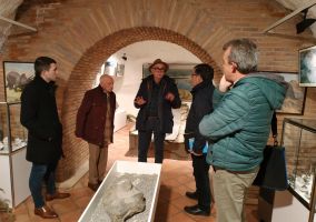 Ampliar información de Eudald Carbonell visita el Museo de Ciencias Naturales de Arnedo dentro de los trabajos previos a su traslado al Nuevo Cinema