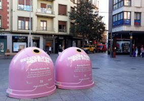 Ampliar información de Ecovidrio y el Ayuntamiento de Arnedo presentan la campaña ‘Recicla Vidrio por ellas’ con motivo del Día Mundial del Cáncer de Mama 
