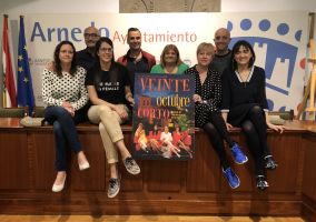 Ampliar información de Presentado el cartel del 20 Octubre Corto con la imagen de 'Mujeres al borde de un ataque de nervios'