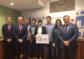 Ampliar información de La Asociación de Comerciantes renueva su imagen