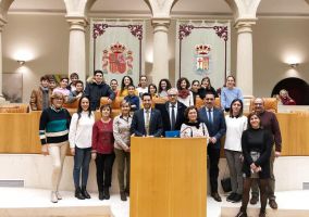 Ampliar información de El Consejo Infantil conmemora el 30ª aniversario de la aprobación de los Derechos del Niño en el Parlamento de La Rioja