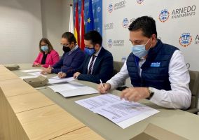 Ampliar información de El grupo EMKA destinará 10.000 euros a apoyar proyectos sociales para niños, niñas y adolescentes
