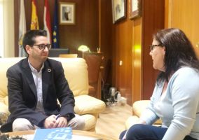 Ampliar información de Encuentro bilateral entre el Alcalde, Javier García, y la Portavoz de Ciudadanos, Virginia Domínguez.